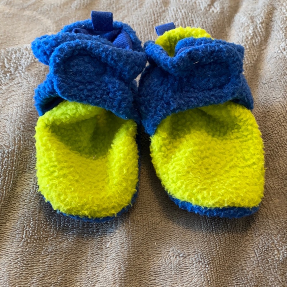 Lovable friends fleece booties